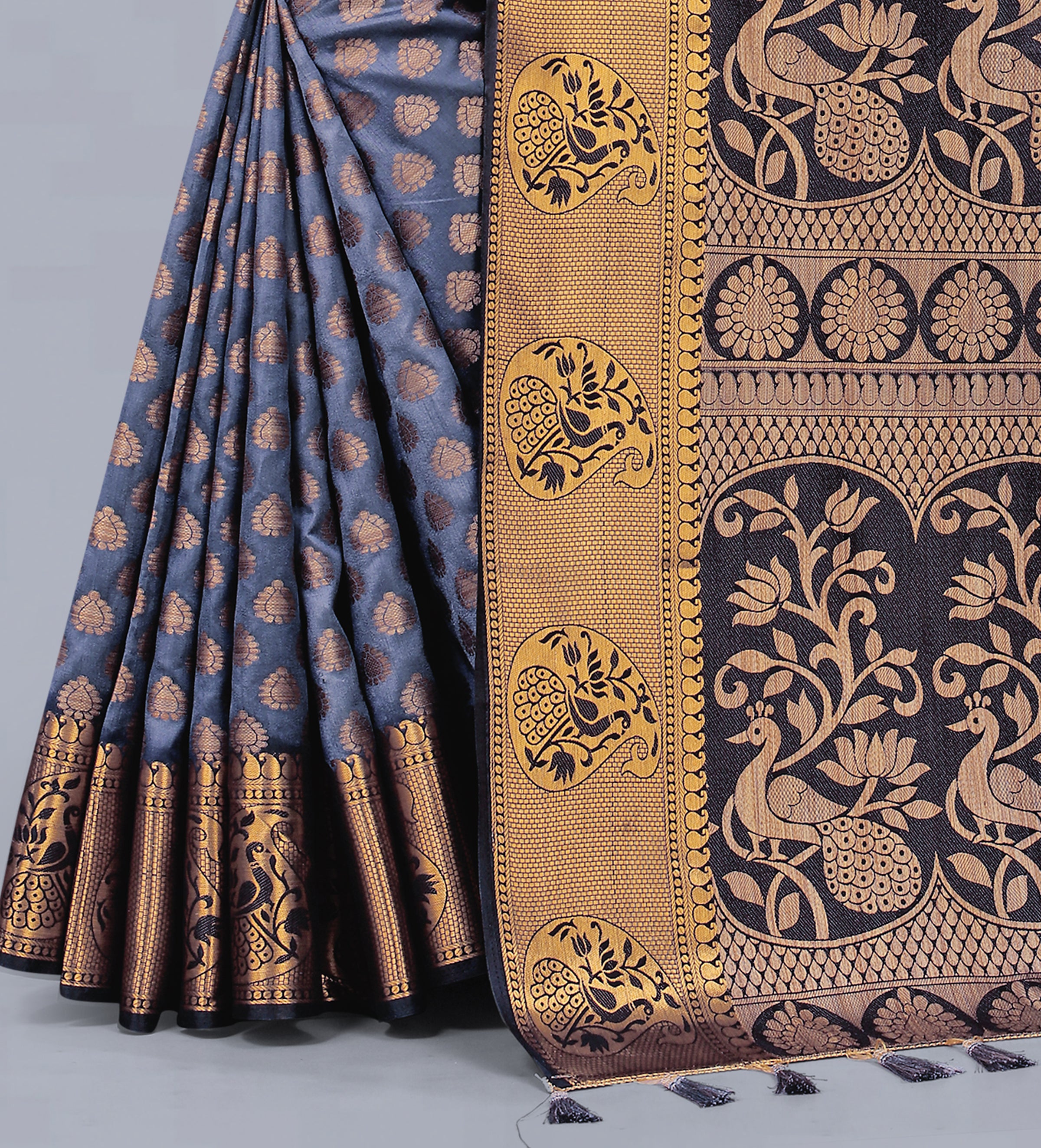 GREY JACQUARD RAW SILK SAREE WITH GOLD JARI BUTTI